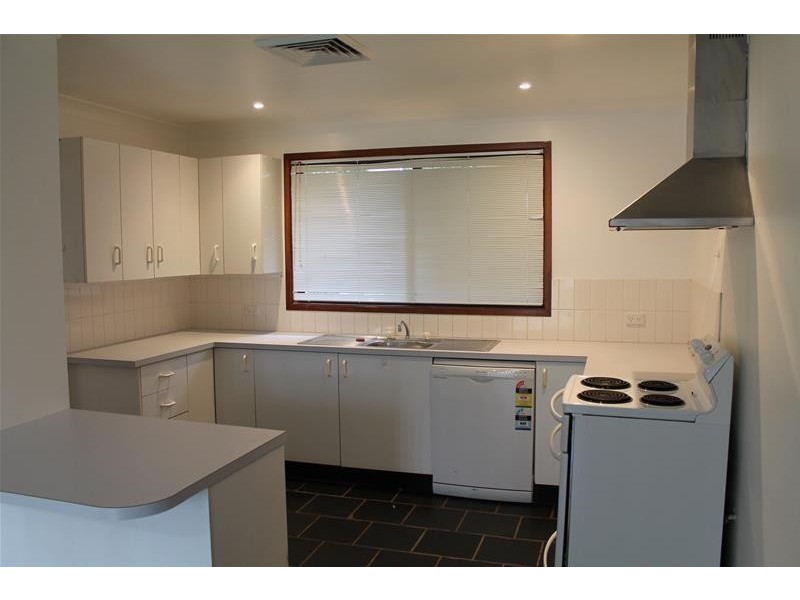 22 Devlin Avenue, North Nowra NSW 2541