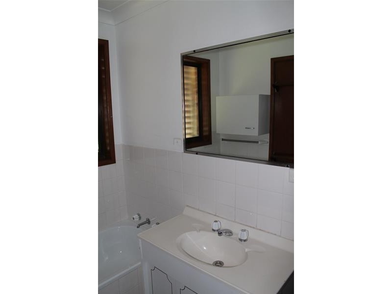 22 Devlin Avenue, North Nowra NSW 2541