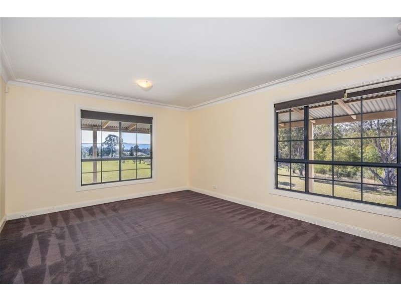 41 Glenoak Way, Nowra Hill NSW 2540
