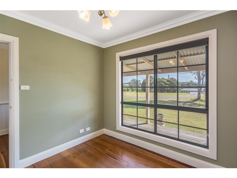 41 Glenoak Way, Nowra Hill NSW 2540