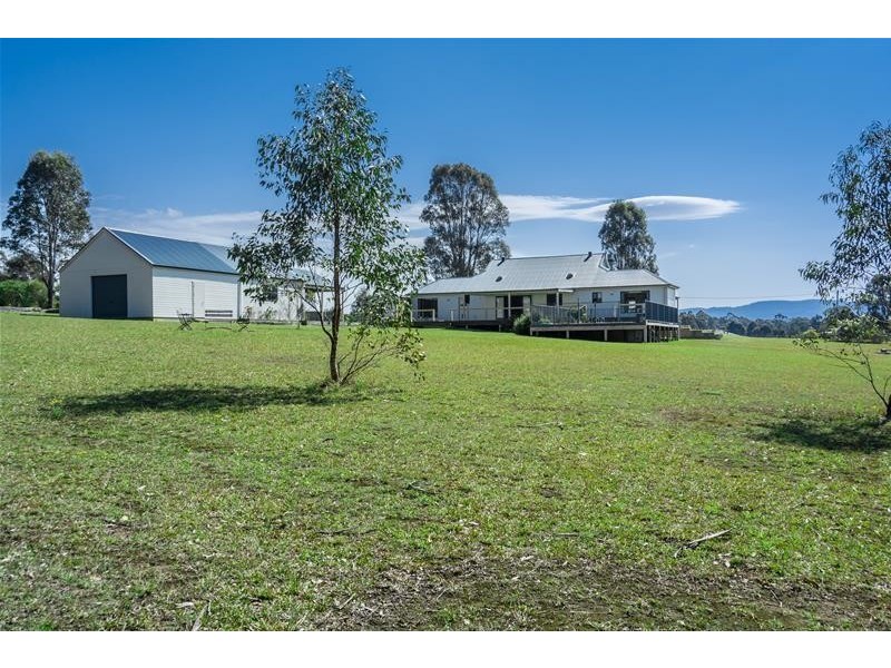 41 Glenoak Way, Nowra Hill NSW 2540