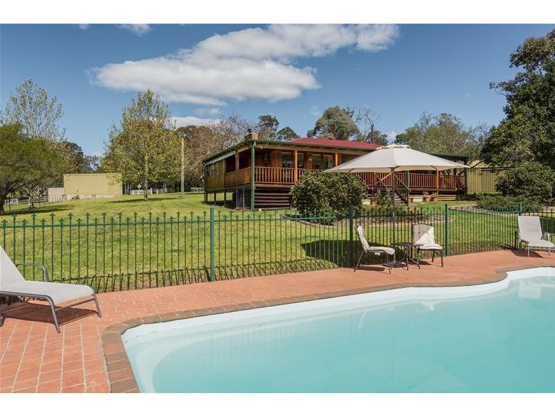 384 Albatross Road, Nowra Hill NSW 2540