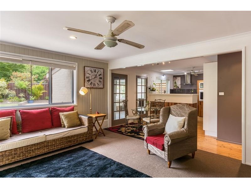 21 Kahlua Crescent, Bomaderry NSW 2541