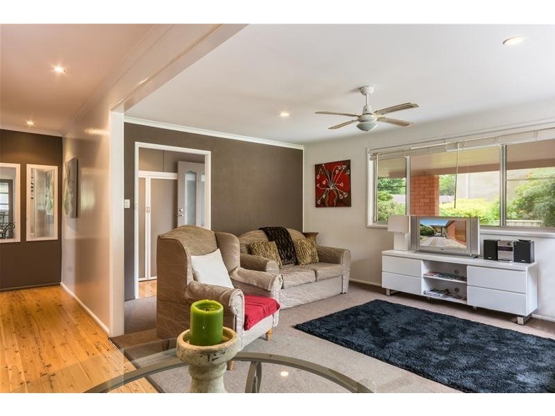 21 Kahlua Crescent, Bomaderry NSW 2541