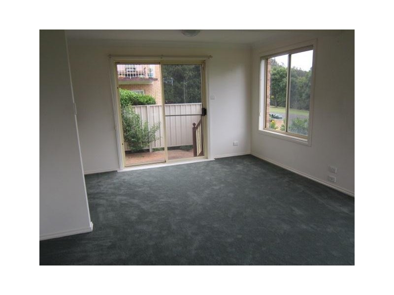 1/3 Campbell Place, Nowra NSW 2541