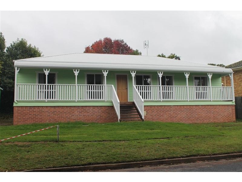 3 Colyer Avenue, Nowra NSW 2541