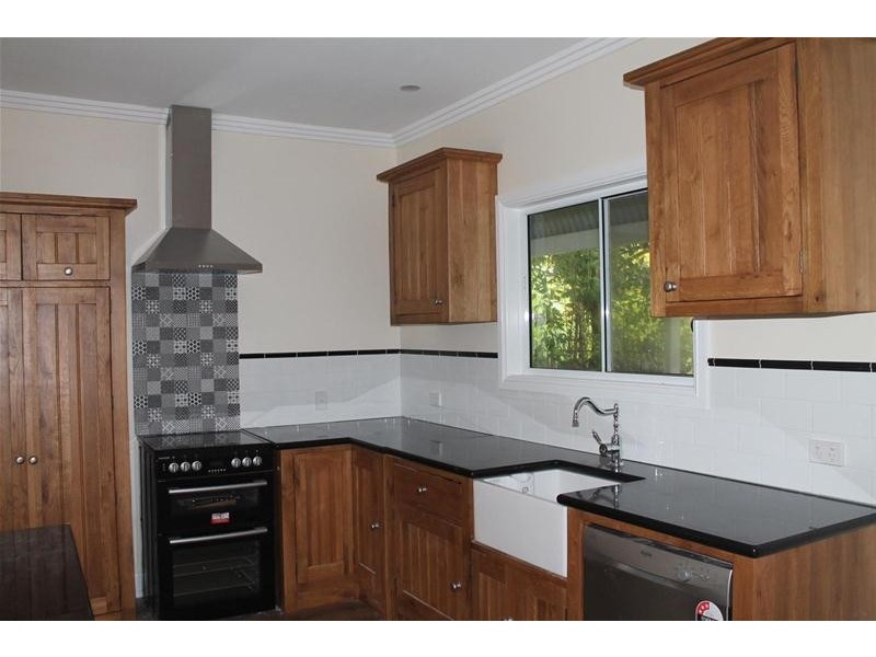 3 Colyer Avenue, Nowra NSW 2541