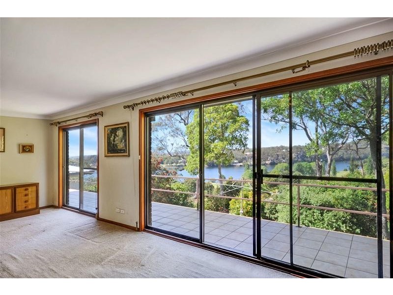 52 Illaroo Road, North Nowra NSW 2541