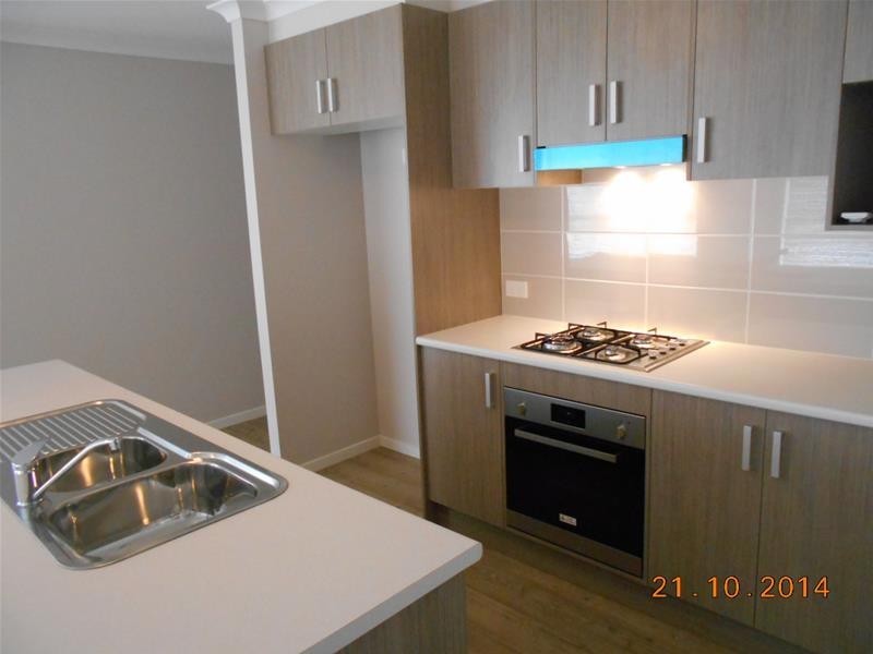 12 Cornwall Place, South Nowra NSW 2541