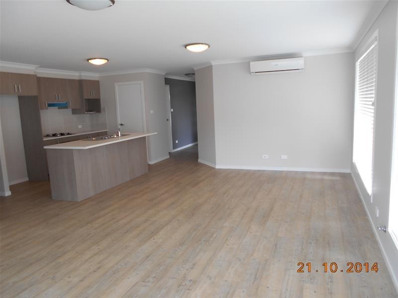 12 Cornwall Place, South Nowra NSW 2541