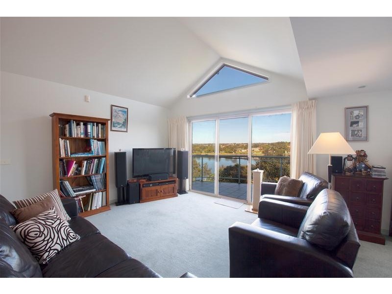 34 Illaroo Road, North Nowra NSW 2541