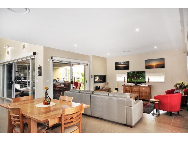 5 Ikara Place, North Nowra NSW 2541