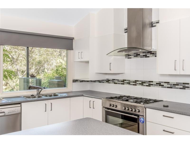 21 Tarawara Street, Bomaderry NSW 2541