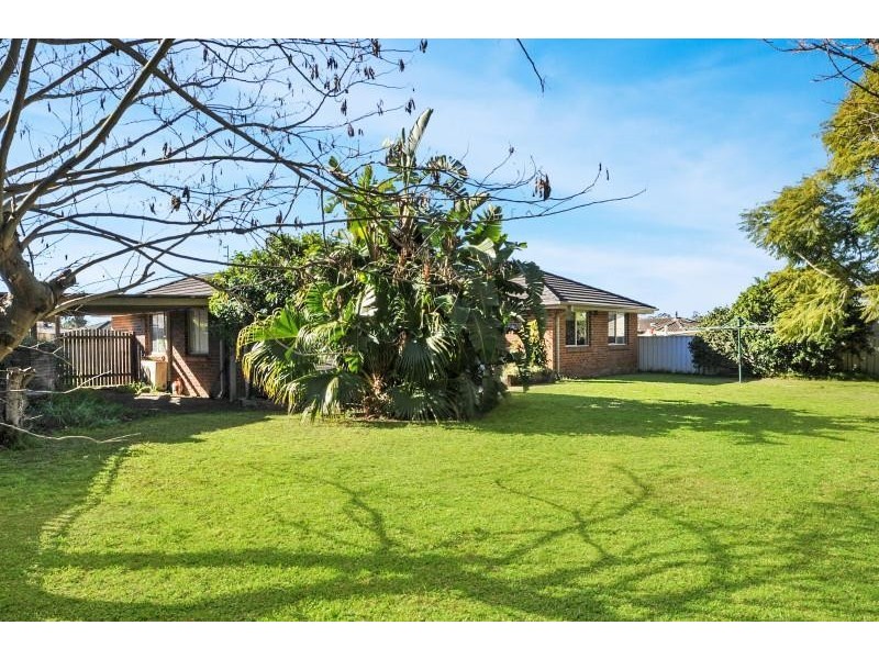 5 Tulla Place, West Nowra NSW 2541