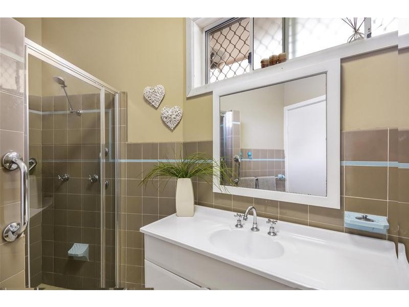 1 Colyer Avenue, Nowra NSW 2541