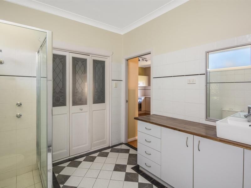 69 Comarong Street, Greenwell Point NSW 2540