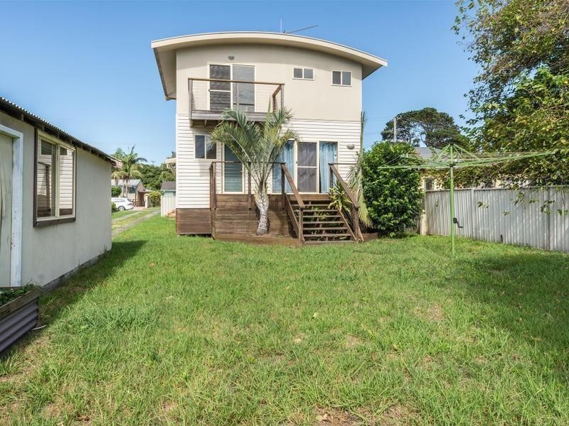 69 Comarong Street, Greenwell Point NSW 2540