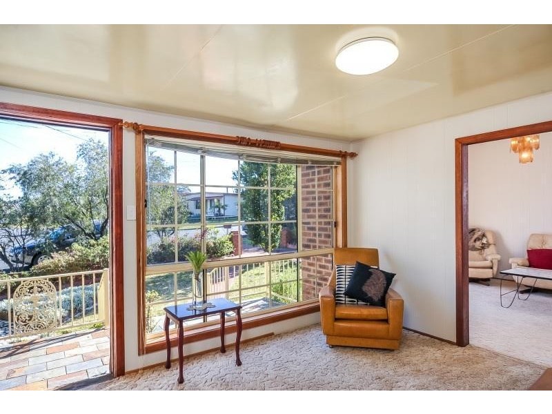 4 Crest Avenue, North Nowra NSW 2541