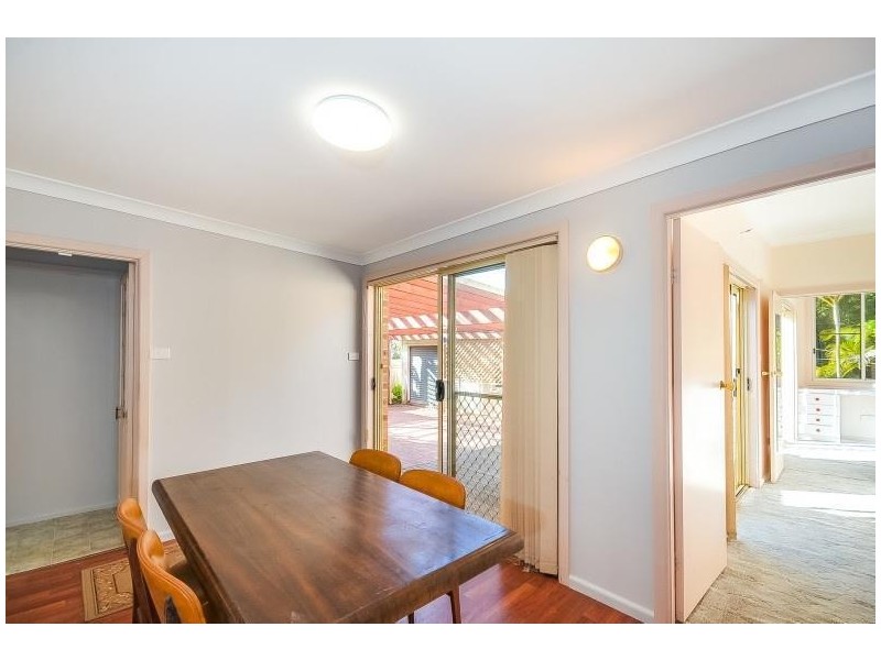 4 Crest Avenue, North Nowra NSW 2541