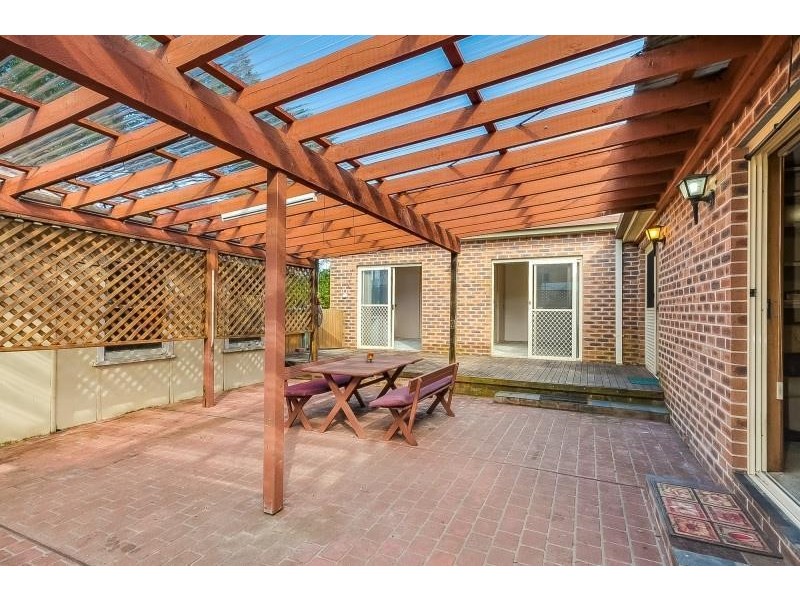 4 Crest Avenue, North Nowra NSW 2541