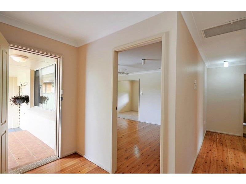 4 Farrar Drive, North Nowra NSW 2541