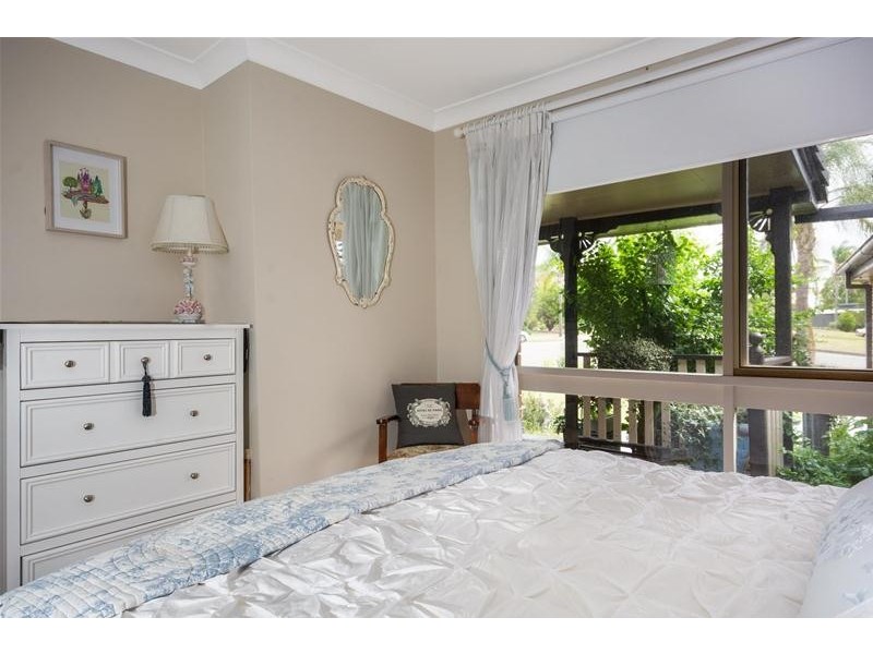 13 Coconut Drive, North Nowra NSW 2541