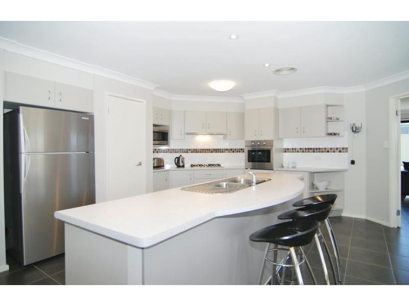 14 Riveroak Road, Worrigee NSW 2540