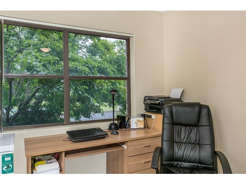 1/6 Burr Avenue, Nowra NSW 2541