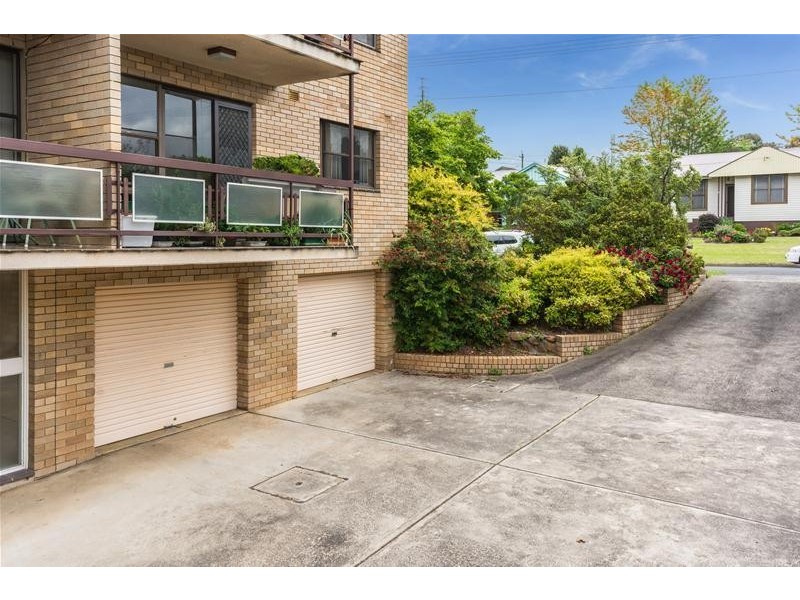 1/6 Burr Avenue, Nowra NSW 2541