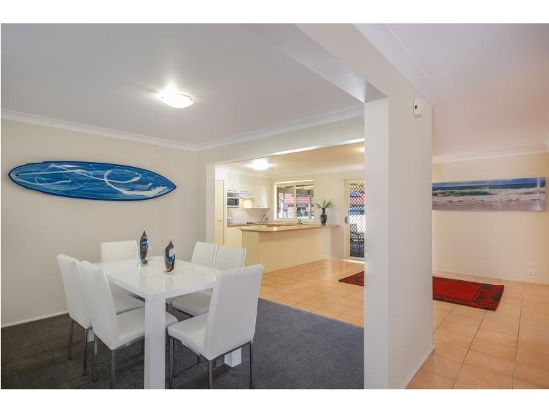 18 St James Crescent, Worrigee NSW 2540