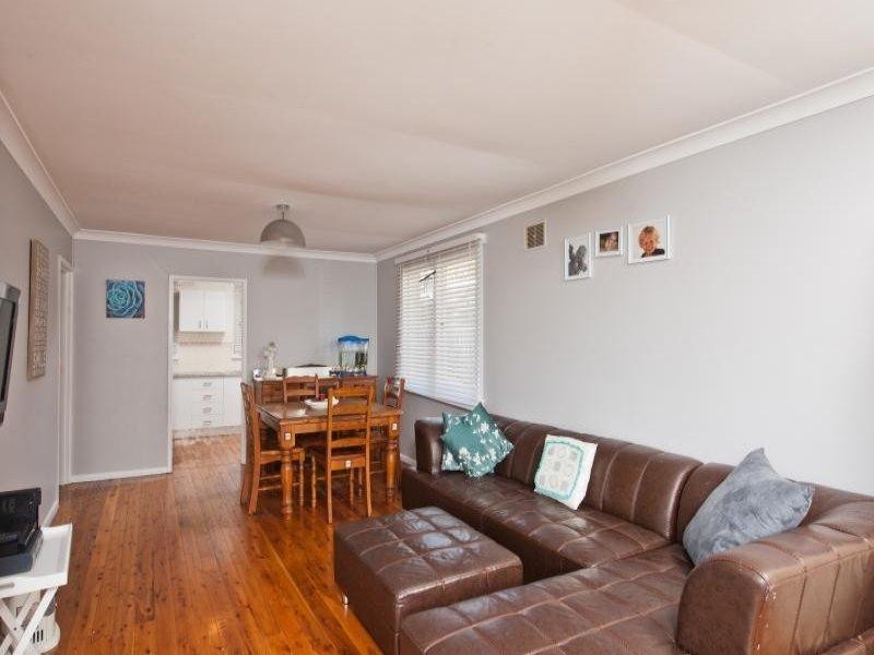 19 Taranna Crescent, Nowra NSW 2541