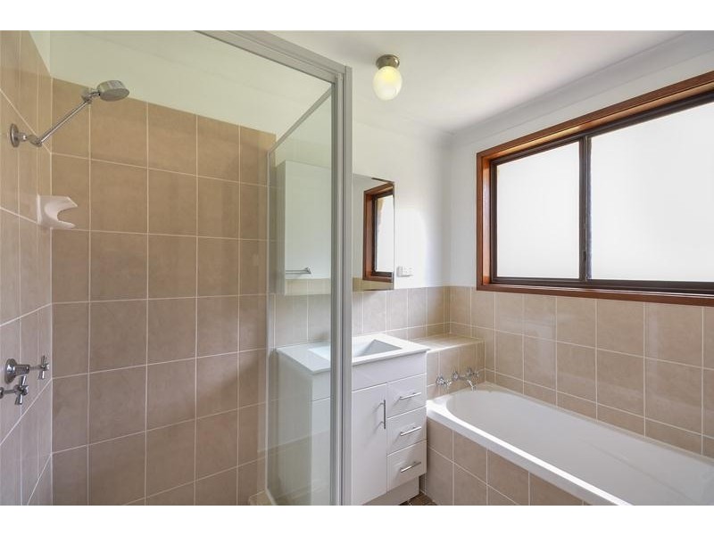 7 Ringbalin Crescent, Bomaderry NSW 2541