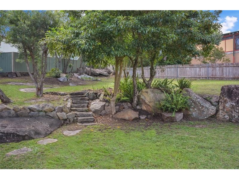 7 Ringbalin Crescent, Bomaderry NSW 2541