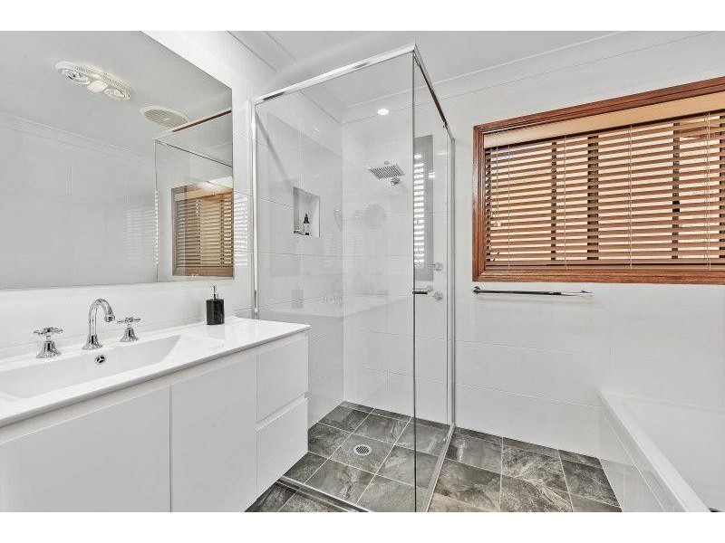 30 Nooramunga Avenue, Cambewarra NSW 2540