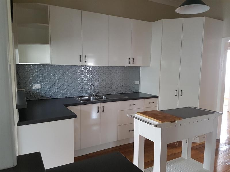 62 Albatross Road, Nowra NSW 2541