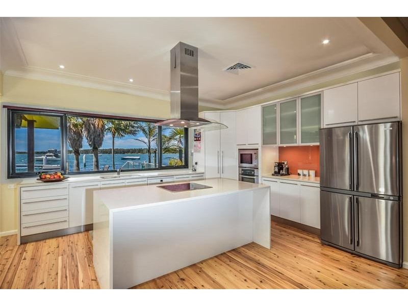 40 Hay Avenue, Shoalhaven Heads NSW 2535