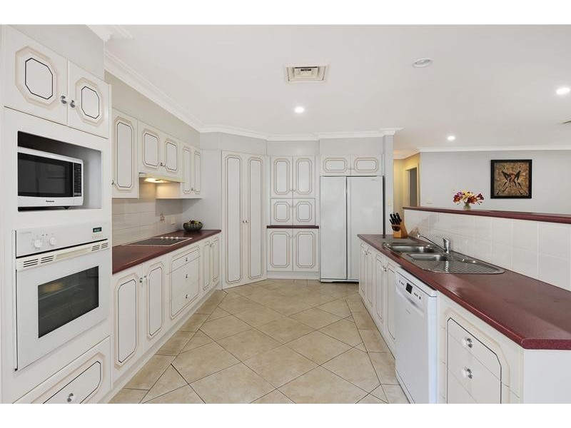 7 Federation Place, North Nowra NSW 2541