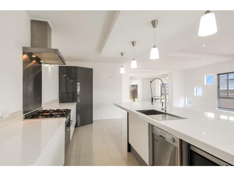 11 Barbata Grove, South Nowra NSW 2541