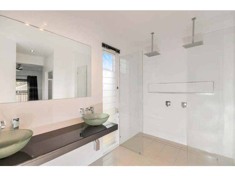 11 Barbata Grove, South Nowra NSW 2541