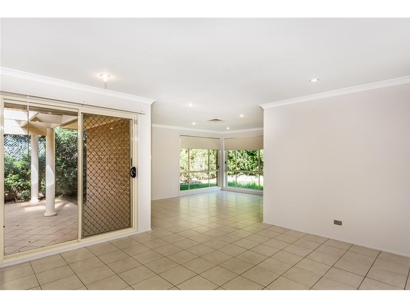 5 Burradoo Crescent, Nowra NSW 2541