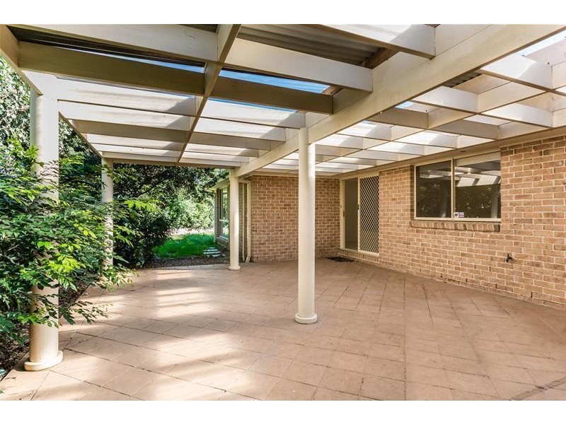 5 Burradoo Crescent, Nowra NSW 2541