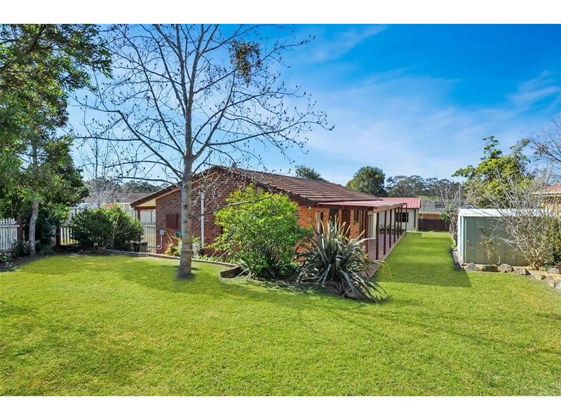 18 Rannoch Drive, West Nowra NSW 2541