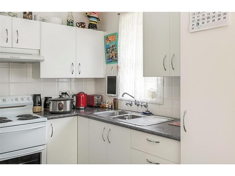 14 Sampson Crescent, Bomaderry NSW 2541