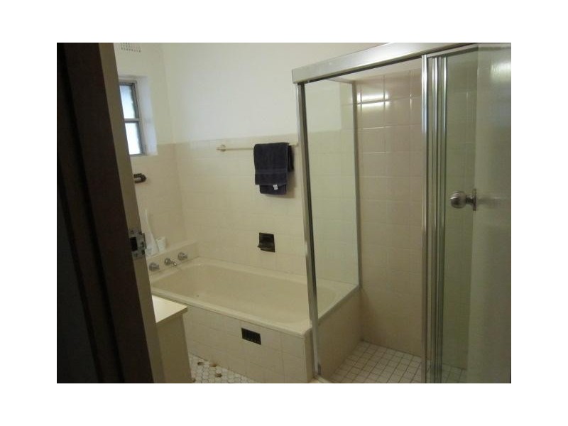 18 Junction Street, Nowra NSW 2541