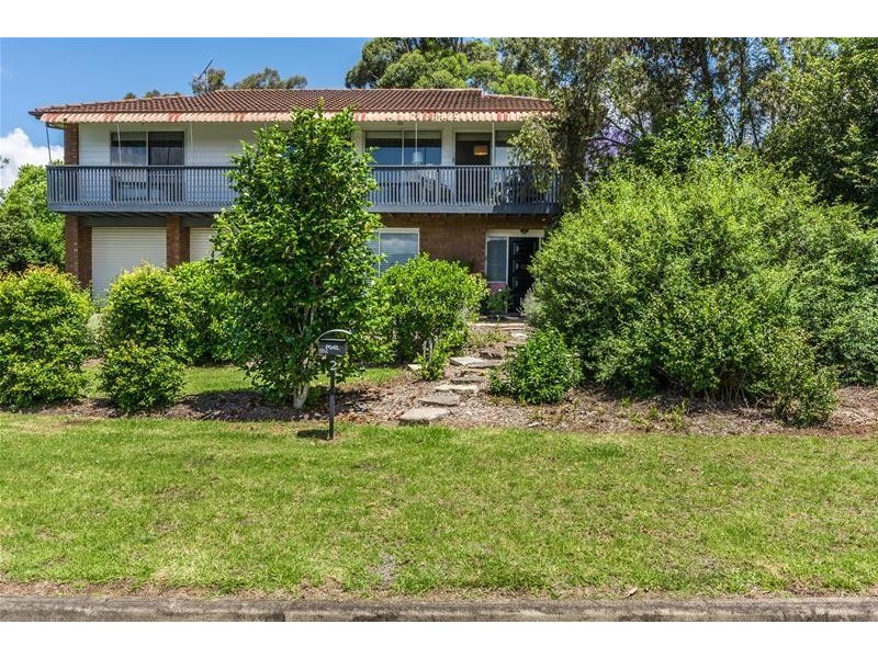 2 Woorin Close, Bomaderry NSW 2541