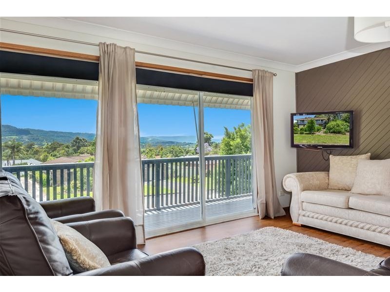 2 Woorin Close, Bomaderry NSW 2541