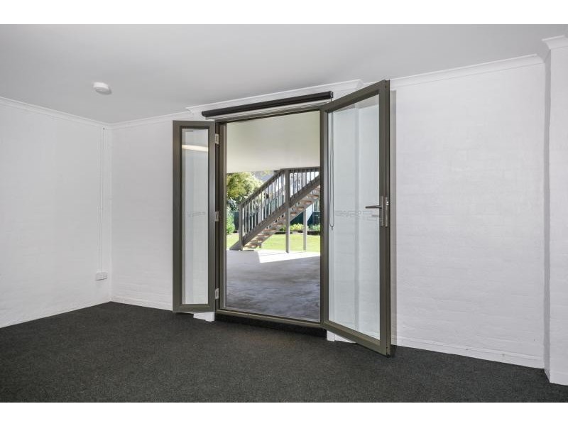 19 Haiser Road, Greenwell Point NSW 2540