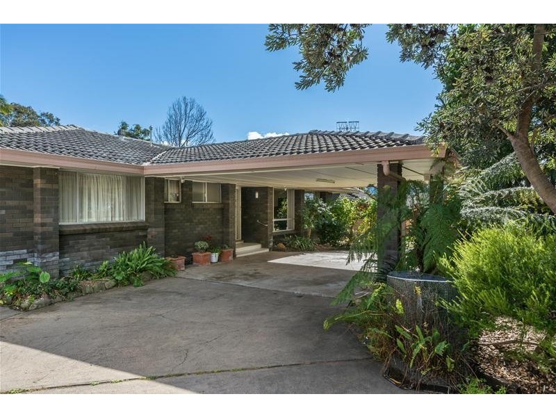 2 Philip Drive, North Nowra NSW 2541