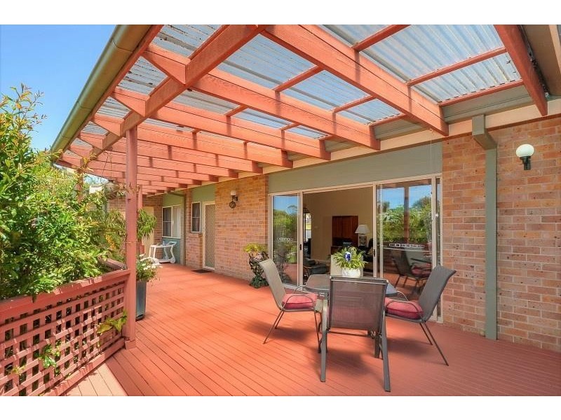 1 Wilari Close, Bomaderry NSW 2541