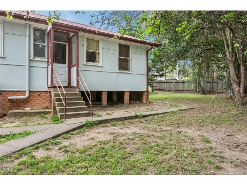 124 East Street, Nowra NSW 2541